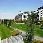 Free Garage Parking!!! Stylish Getaway In Prime Location - By The Danube And Old Town * Pozsony