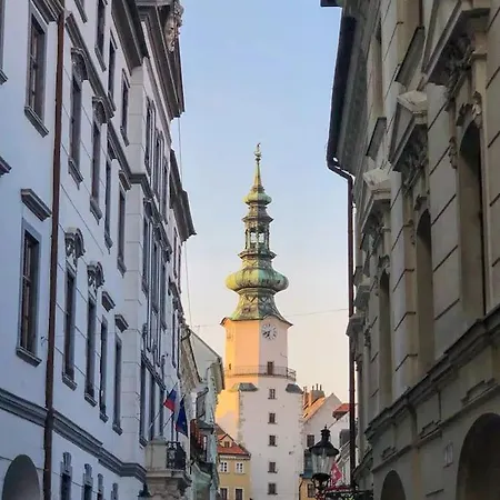 Apartamento Free Garage Parking!!! Stylish Getaway In Prime Location - By The Danube And Old Town *