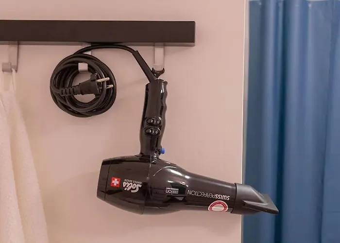 Free Garage Parking!!! Stylish Getaway In Prime Location - By The Danube And Old Town *