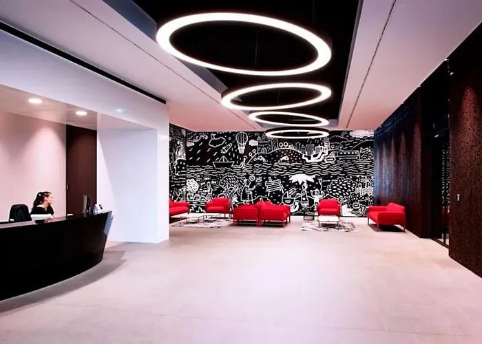 Free Garage Parking!!! Stylish Getaway In Prime Location - By The Danube And Old Town شقة