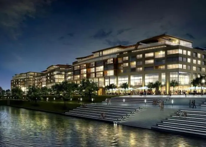 Апартаменты Free Garage Parking!!! Stylish Getaway In Prime Location - By The Danube And Old Town *