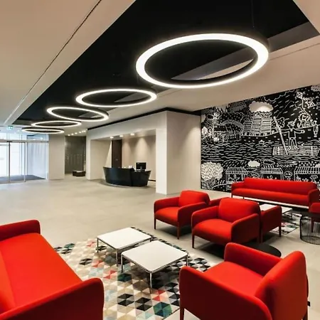 Free Garage Parking!!! Stylish Getaway In Prime Location - By The Danube And Old Town * Bratislava