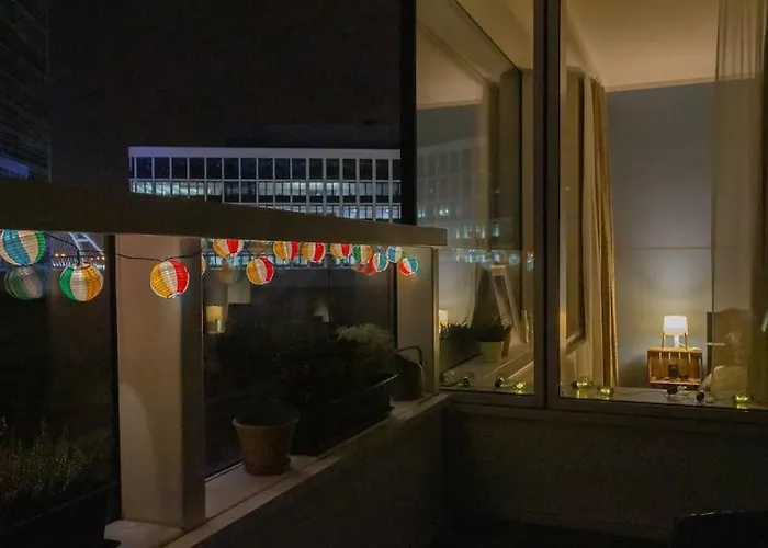 アパート Free Garage Parking!!! Stylish Getaway In Prime Location - By The Danube And Old Town