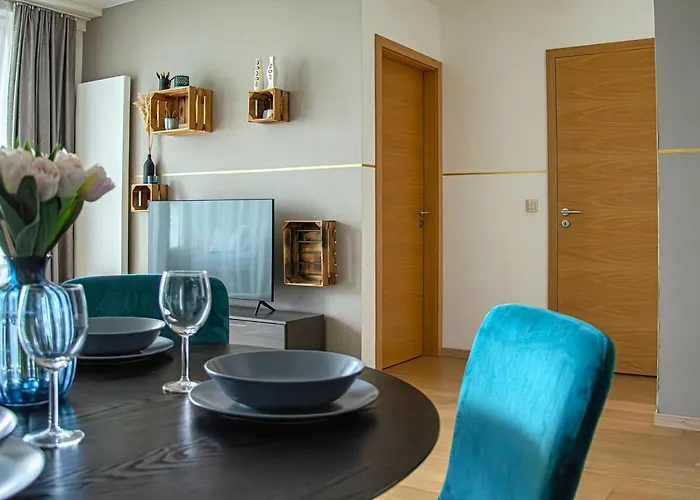 Free Garage Parking!!! Stylish Getaway In Prime Location - By The Danube And Old Town アパート ブラチスラヴァ